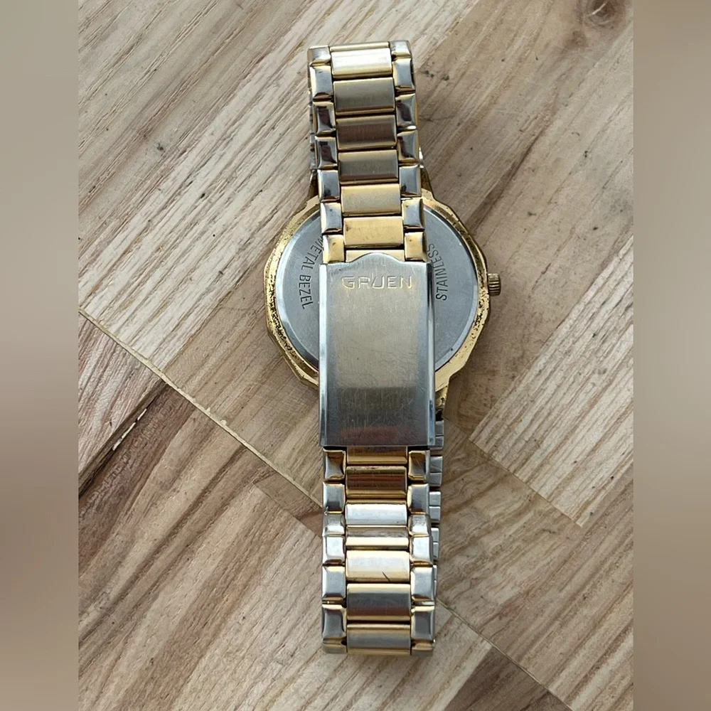 Gruen Vintage Men’s Watch Gold-Tone Dial Bracelet Hands Markers Date Window